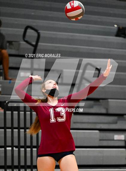 Thumbnail 1 in Steele Canyon vs San Marcos (SUHI JV Tournament) photogallery.