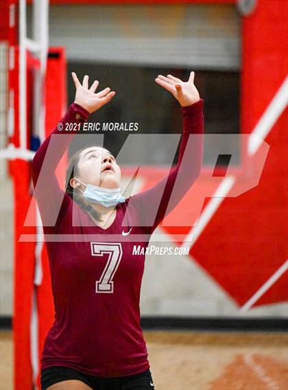 Thumbnail 1 in Steele Canyon vs San Marcos (SUHI JV Tournament) photogallery.