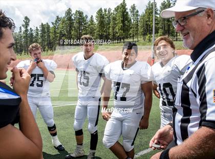 Thumbnail 1 in Canyon View vs. Kingman Academy photogallery.