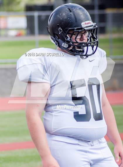 Thumbnail 1 in Canyon View vs. Kingman Academy photogallery.