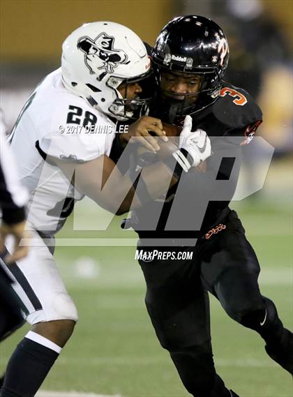 Thumbnail 2 in Narbonne vs. Pittsburg (CIF State D1-A Final) photogallery.
