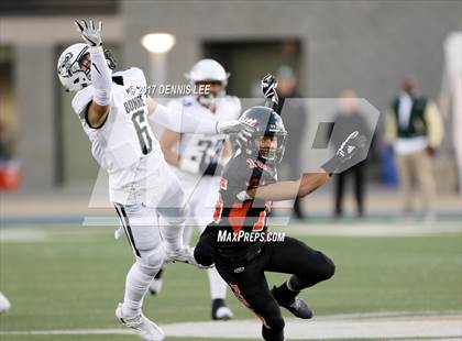 Thumbnail 3 in Narbonne vs. Pittsburg (CIF State D1-A Final) photogallery.