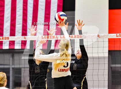 Thumbnail 3 in Crawford @ Lorena photogallery.