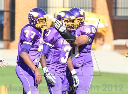 Thumbnail 2 in East Lincoln vs. Tarboro (NCHSAA 2A Final) photogallery.