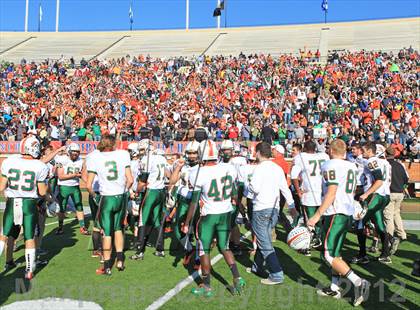 Thumbnail 2 in East Lincoln vs. Tarboro (NCHSAA 2A Final) photogallery.