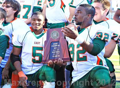 Thumbnail 2 in East Lincoln vs. Tarboro (NCHSAA 2A Final) photogallery.