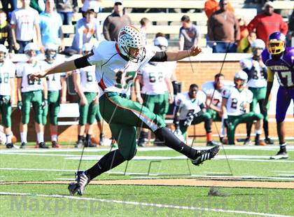 Thumbnail 3 in East Lincoln vs. Tarboro (NCHSAA 2A Final) photogallery.
