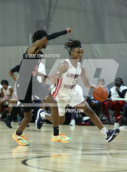 Thumbnail 2 in Liberty Heights vs Northside Christian Academy photogallery.