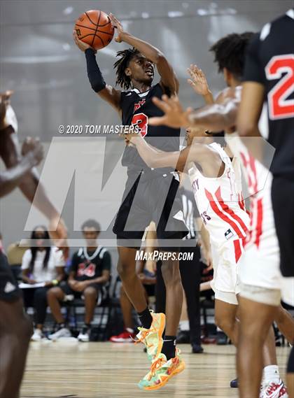Thumbnail 3 in Liberty Heights vs Northside Christian Academy photogallery.