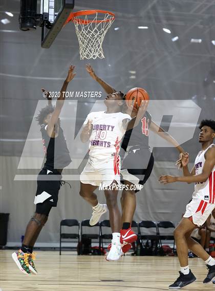 Thumbnail 2 in Liberty Heights vs Northside Christian Academy photogallery.