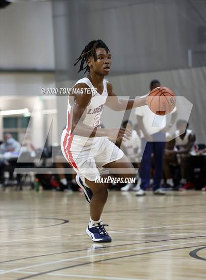Thumbnail 3 in Liberty Heights vs Northside Christian Academy photogallery.