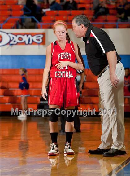 Thumbnail 1 in Perry County Central @ Marshall County (Marshall County Hoopfest) photogallery.