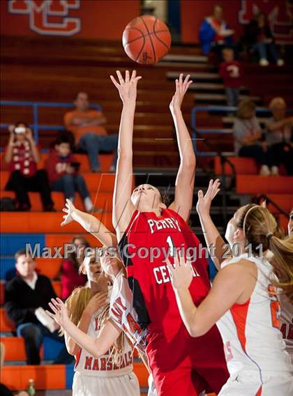 Thumbnail 3 in Perry County Central @ Marshall County (Marshall County Hoopfest) photogallery.