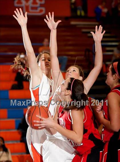 Thumbnail 1 in Perry County Central @ Marshall County (Marshall County Hoopfest) photogallery.