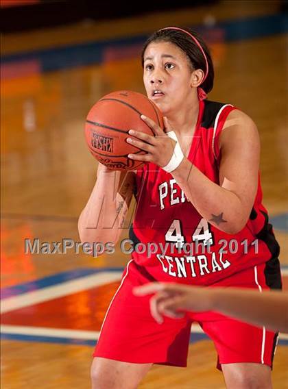 Thumbnail 3 in Perry County Central @ Marshall County (Marshall County Hoopfest) photogallery.