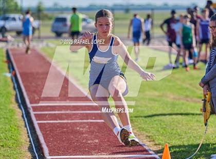 Thumbnail 3 in Lake Houston Conquerors Invitational (Long Jump) photogallery.