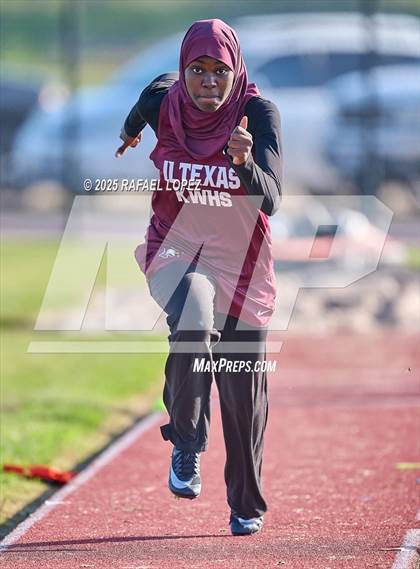 Thumbnail 3 in Lake Houston Conquerors Invitational (Long Jump) photogallery.