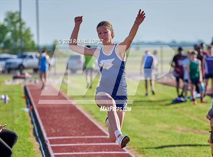 Thumbnail 2 in Lake Houston Conquerors Invitational (Long Jump) photogallery.