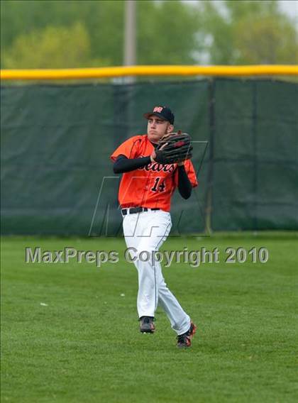 Thumbnail 2 in White Bear Lake vs Mounds View photogallery.