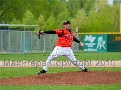 Thumbnail 3 in White Bear Lake vs Mounds View photogallery.