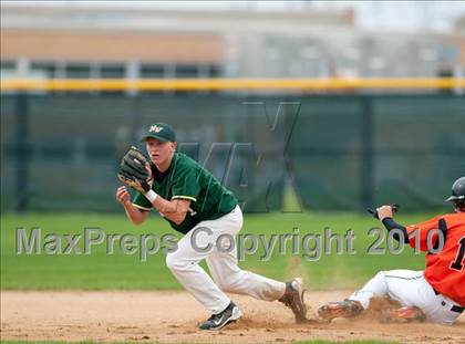 Thumbnail 2 in White Bear Lake vs Mounds View photogallery.