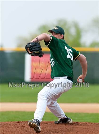 Thumbnail 3 in White Bear Lake vs Mounds View photogallery.