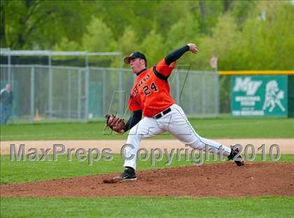 Thumbnail 1 in White Bear Lake vs Mounds View photogallery.