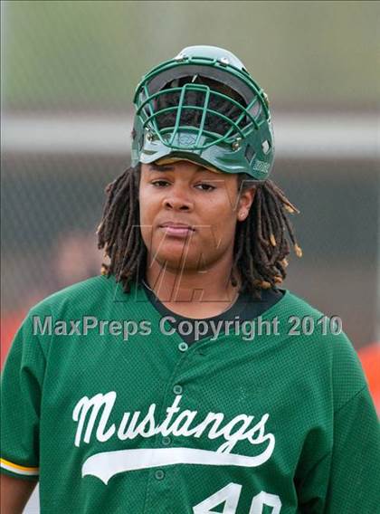 Thumbnail 2 in White Bear Lake vs Mounds View photogallery.