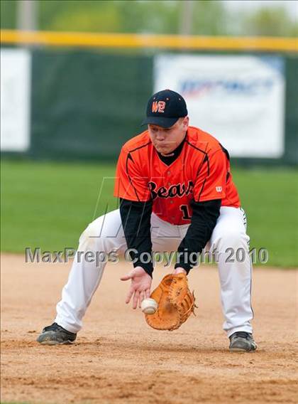 Thumbnail 3 in White Bear Lake vs Mounds View photogallery.
