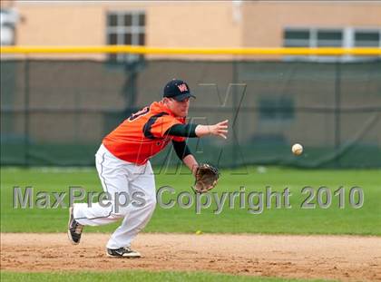 Thumbnail 3 in White Bear Lake vs Mounds View photogallery.