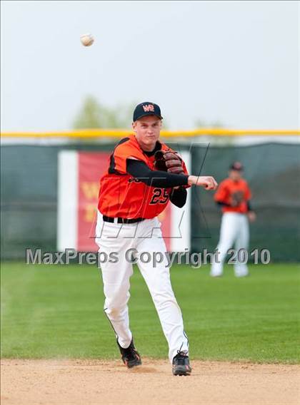 Thumbnail 1 in White Bear Lake vs Mounds View photogallery.