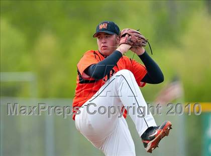 Thumbnail 3 in White Bear Lake vs Mounds View photogallery.