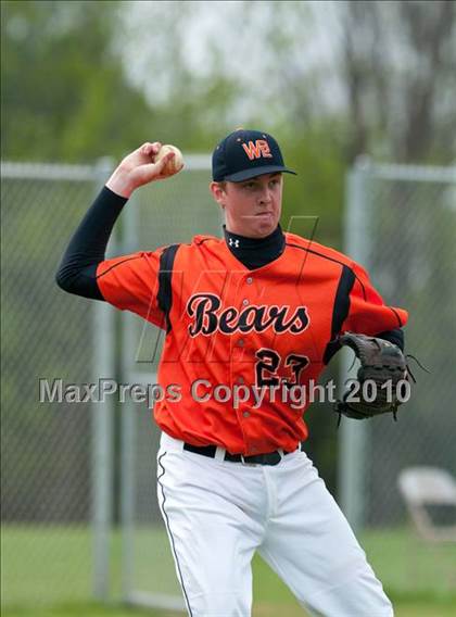 Thumbnail 3 in White Bear Lake vs Mounds View photogallery.