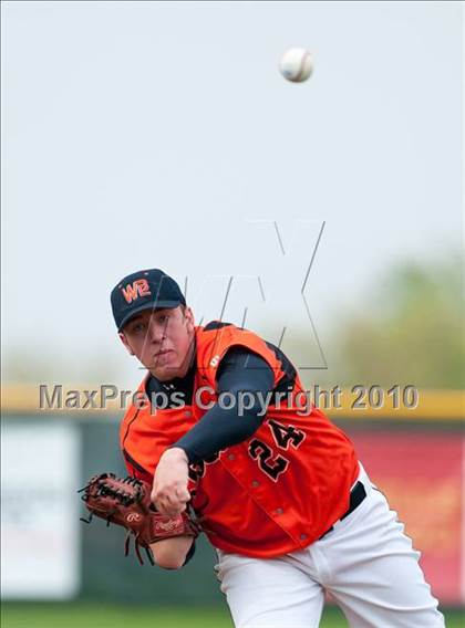 Thumbnail 3 in White Bear Lake vs Mounds View photogallery.