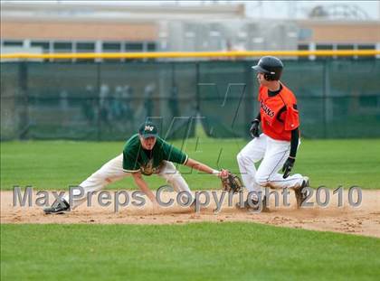Thumbnail 1 in White Bear Lake vs Mounds View photogallery.