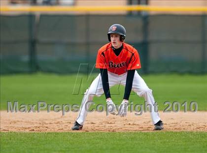 Thumbnail 1 in White Bear Lake vs Mounds View photogallery.