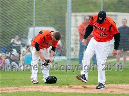 Thumbnail 1 in White Bear Lake vs Mounds View photogallery.