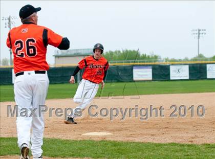 Thumbnail 2 in White Bear Lake vs Mounds View photogallery.