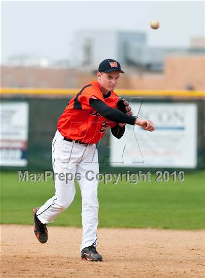 Thumbnail 2 in White Bear Lake vs Mounds View photogallery.
