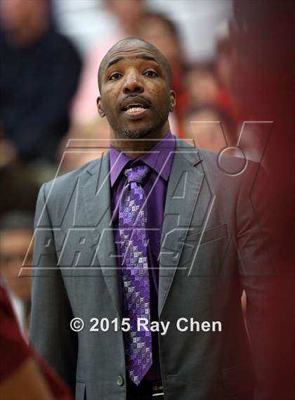 Thumbnail 1 in Sand Creek vs. Valor Christian (CHSAA 4A Sweet 16) photogallery.