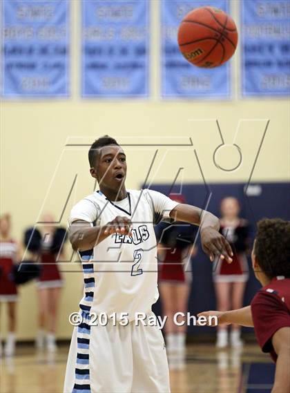 Thumbnail 1 in Sand Creek vs. Valor Christian (CHSAA 4A Sweet 16) photogallery.