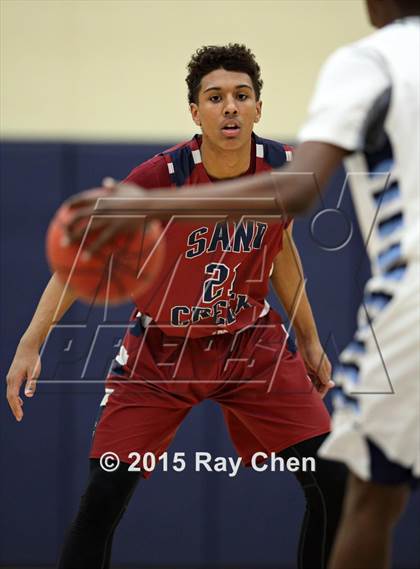 Thumbnail 1 in Sand Creek vs. Valor Christian (CHSAA 4A Sweet 16) photogallery.