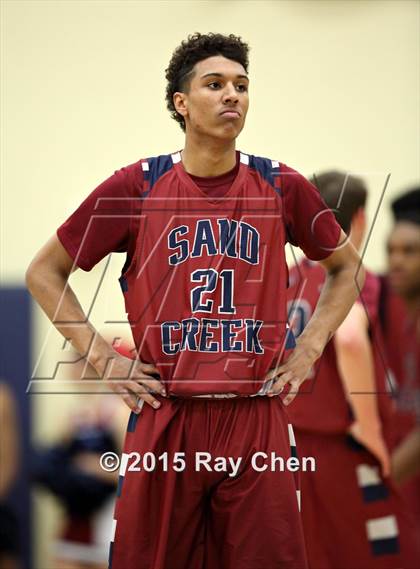 Thumbnail 2 in Sand Creek vs. Valor Christian (CHSAA 4A Sweet 16) photogallery.