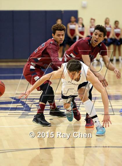 Thumbnail 3 in Sand Creek vs. Valor Christian (CHSAA 4A Sweet 16) photogallery.