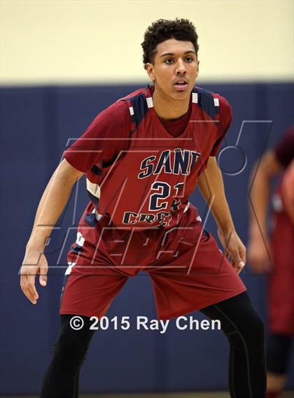 Thumbnail 3 in Sand Creek vs. Valor Christian (CHSAA 4A Sweet 16) photogallery.