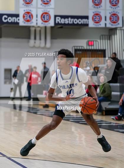 Thumbnail 2 in Charlestown vs. Princeton (Sneakers for Santa Shootout) photogallery.