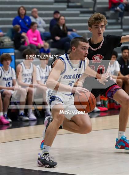 Thumbnail 3 in Charlestown vs. Princeton (Sneakers for Santa Shootout) photogallery.