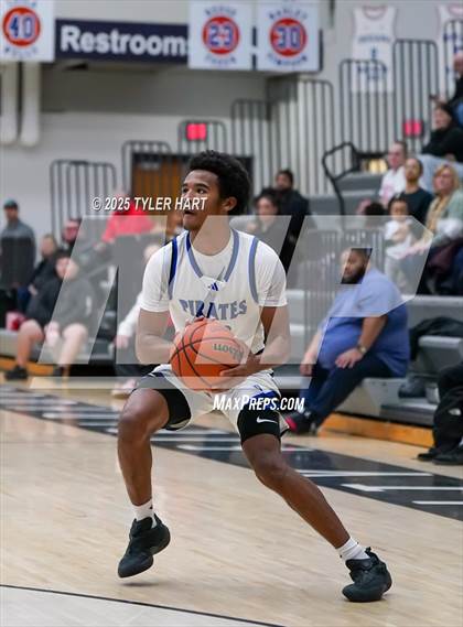 Thumbnail 3 in Charlestown vs. Princeton (Sneakers for Santa Shootout) photogallery.