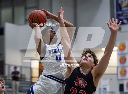 Thumbnail 3 in Charlestown vs. Princeton (Sneakers for Santa Shootout) photogallery.