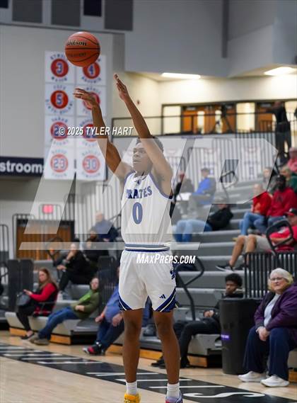 Thumbnail 3 in Charlestown vs. Princeton (Sneakers for Santa Shootout) photogallery.